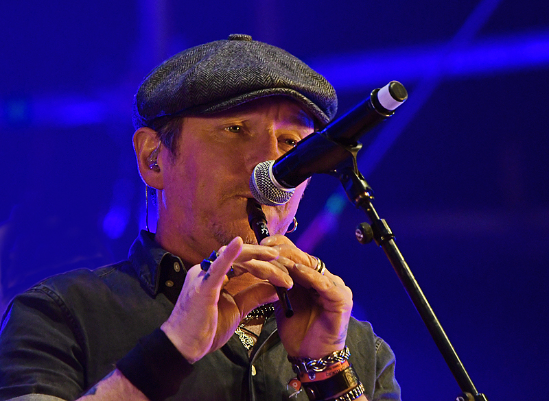 irish-folk-74