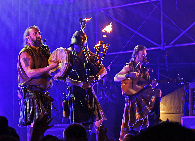 irish-folk-79