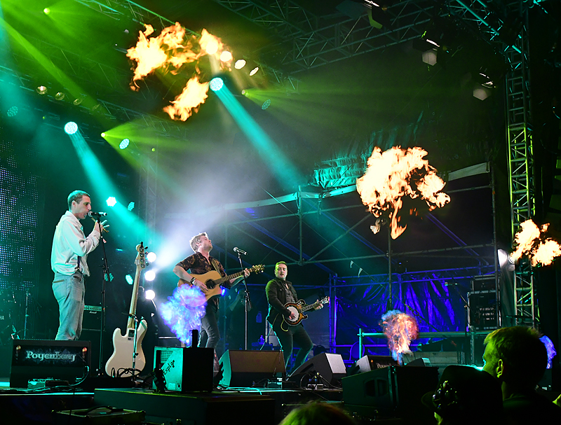 irish-folk-90